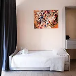 B&B Bovio Square XIV