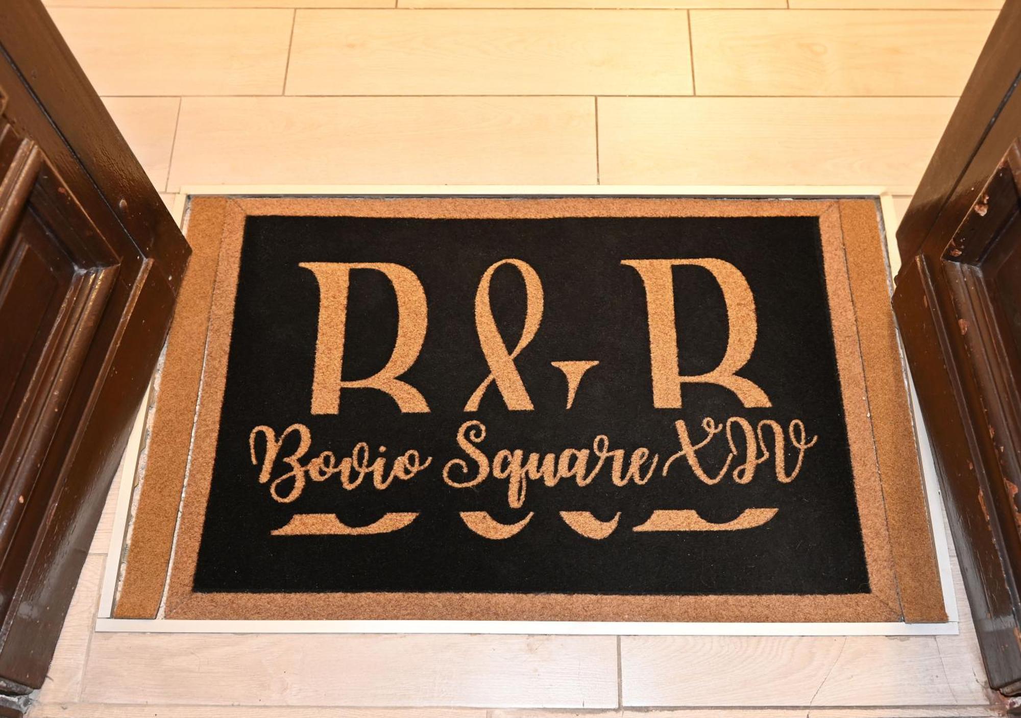 Affittacamere Bovio Square Xiv 2*