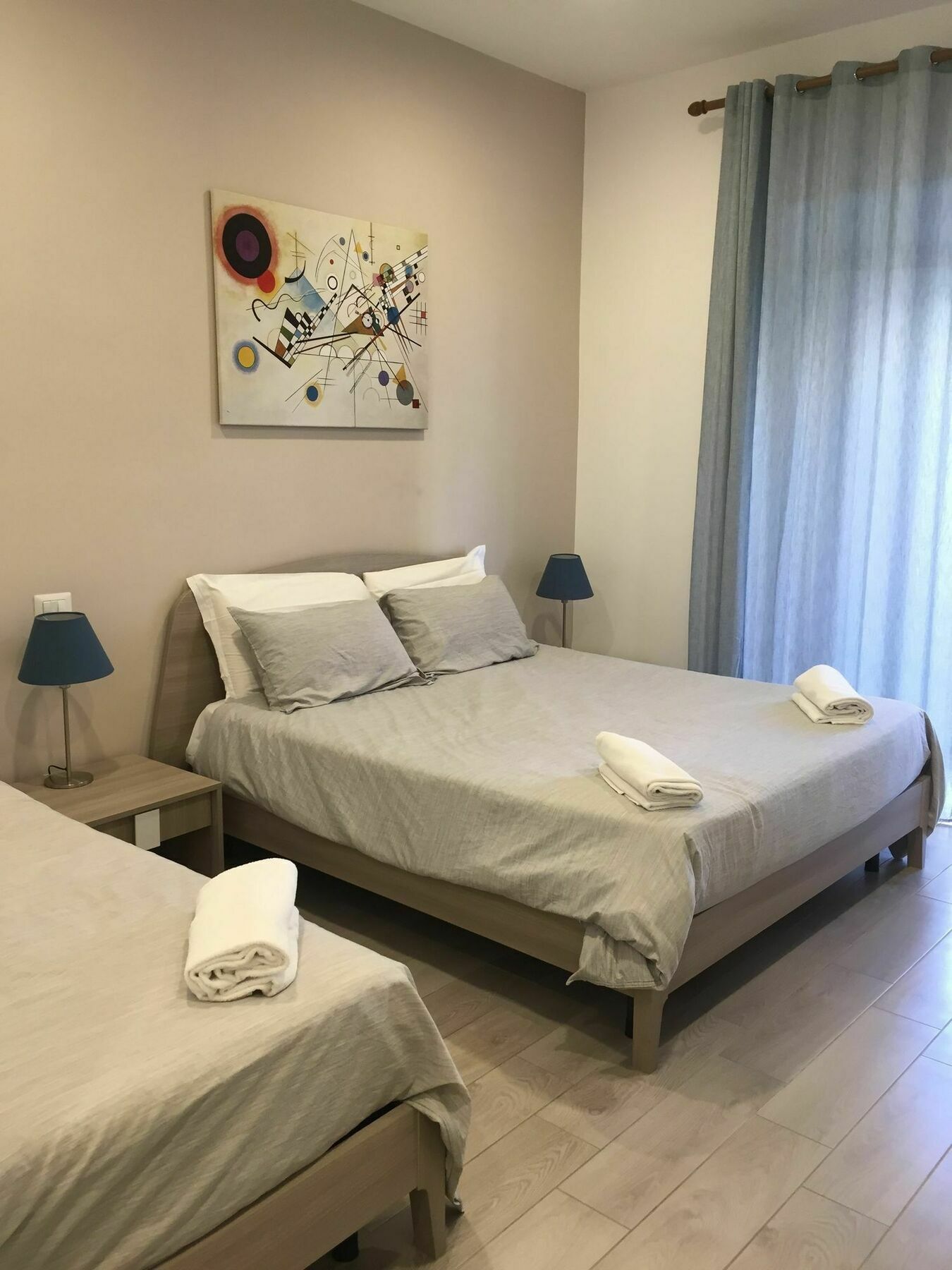 Affittacamere Bovio Square Xiv 2*